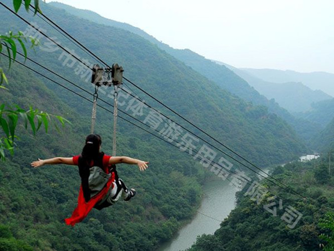 滑索廠(chǎng)家：滑索到底能建多長(zhǎng)？