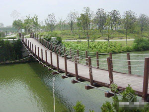 搭建吊橋，如何提升穩(wěn)固性？
