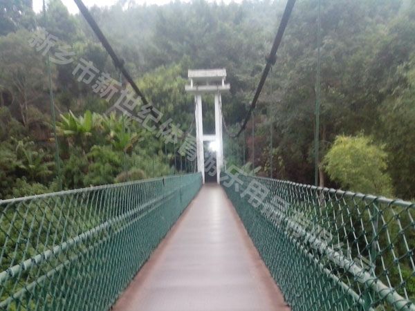 木質(zhì)吊橋連接自然與人文，豐富景區(qū)旅游體驗(yàn)